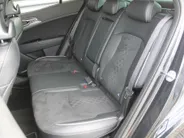 Kia Sportage 1.6 T-GDi Hybrid GT-Line | Stuur-/stoelverwarming | Elek. stoelverstelling + achterklep | Schuifdak | 18' LM | Cruise adapt. | Camera |