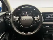Škoda Fabia 1.0 TSI Selection 116PK AUTOMAAT | Lichtmetalen velgen| Parkeer sensoren| Climate Control| Stuur verwarming| Stoel verwarming| Apple Carplay & Android Auto