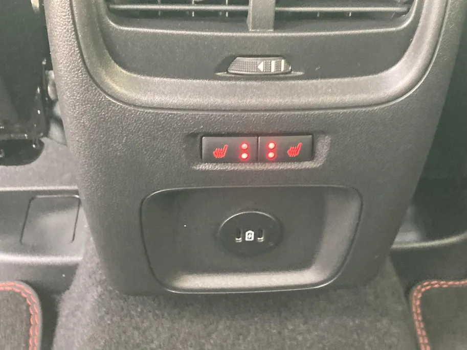 Ford Kuga 2.5 PHEV ST-Line 243 pk 360 graden camera - Elektisch wegklapbare trekhaak - Winter Pack - BLISS