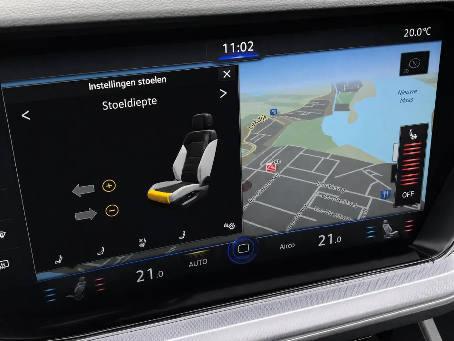 Volkswagen Touareg 3.0TSI 340kW/462PK R-line · Panoramadak · Trekhaak · Leder · Luchtvering