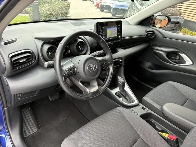 Toyota Yaris 1.5 Hybrid First Edition | Keyless | Carplay | Adapt. Cruise