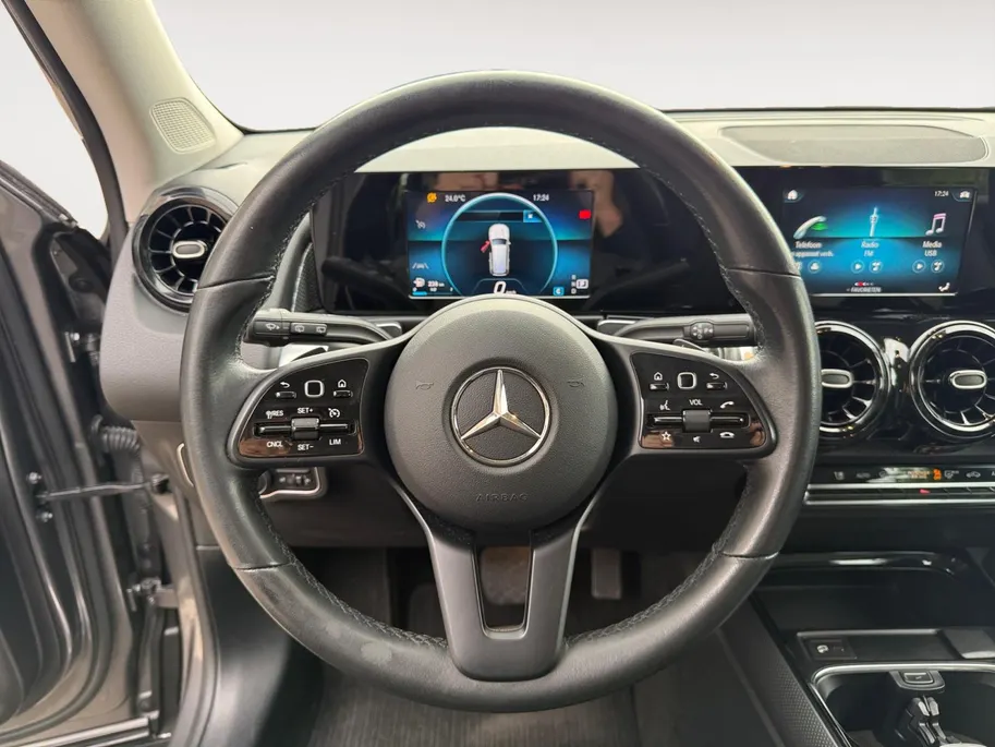 Mercedes-Benz GLB 200 Premium | ELEKTR. TREKHAAK | ELEKTR. KOFFERKLEP | STOELVERWARMING | PDC | APPLE CARPLAY / ANDROID AUTO | 1 JAAR GARANTIE