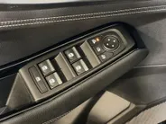 Renault Austral 200PK E-Tech Full Hybrid Techno Automaat | Camera | Parkeersensoren | Climate Control | Cruise Control | Apple CarPlay/Android Auto | Full LED | Licht & Regen Sensor | Lichtmetalen Velgen |