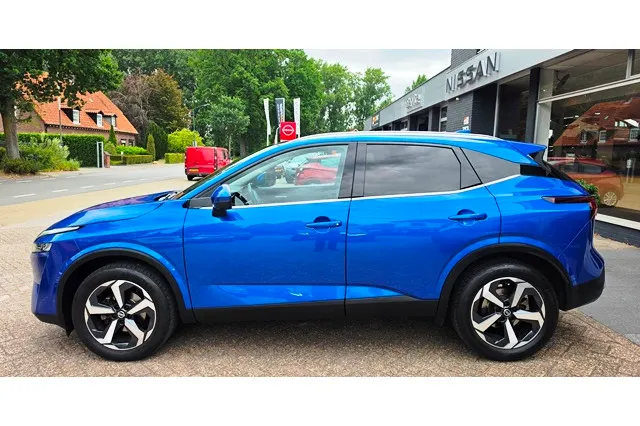Nissan QASHQAI 1.3 158PK DIG-Turbo Mild-Hybrid N-Connecta - Design Pack