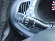 Kia Sportage 2.0 X-ecutive Plus Pack | Trekhaak | 17' LM | Parkeersensor achter | Half leer/stof | Navi Pioneer incl. Apple CarPlay/Android Auto | Cruise | Clima | Automaat |