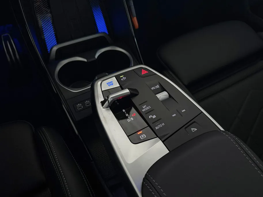 BMW iX1 eDrive20 67 kWh M Sport Edition