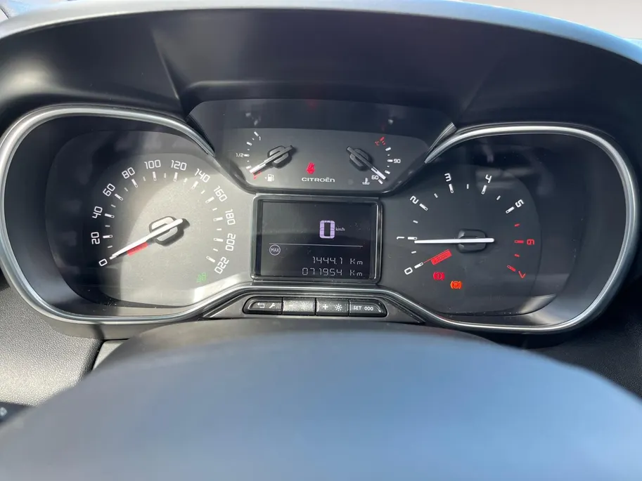 Citroën C3 Aircross 1.2 PureTech S&S Shine | Stoelverwarming | Cruise Control | Parkeersensoren | Parkeer Camera | Climate Control |