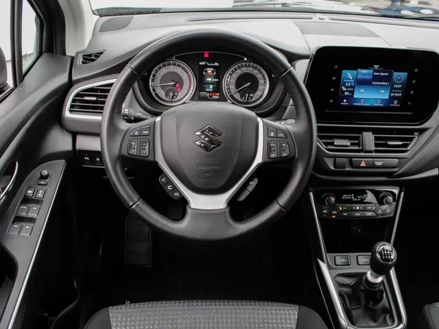 Suzuki S-Cross 1.4 Boosterjet Select Smart Hybrid | Cruise | Carplay/Android | Camera | Park sens | Lm-Velgen
