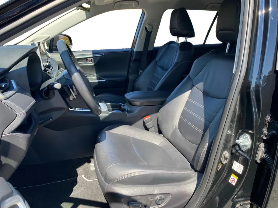 Toyota RAV4 2.5 Hybrid automaat Executive NL Auto | Leer | LED | Memory | Digi dash | JBL | cruise | etc.
