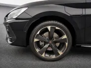 CUPRA Leon 1.5 TSI e-Hybrid Business 204 PK l Intelligent Drive l Panoramadak l Dynamic Design l Sennheiser