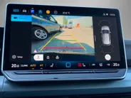 Volkswagen Golf 1.5 eTSI 110KW/150PK Goal · Navigatie · Apple/Android Car Play · Camera + Parkeersensoren · Trekhaak · Garantie t/m 22-07-2027
