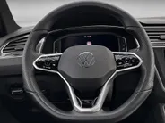Volkswagen Tiguan 1.4 TSI eHybrid R-Line Business+ · Trekhaak · Camera · Stoelverwarming · Navigatie · Apple/Android Car Play · Garantie t/m 24-02-2027 of 100000km.