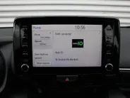 Mazda 2 Hybrid 1.5 Agile | Comfort pakket | 15' LM | Stoelverwarming | Apple Carplay / Android Auto |