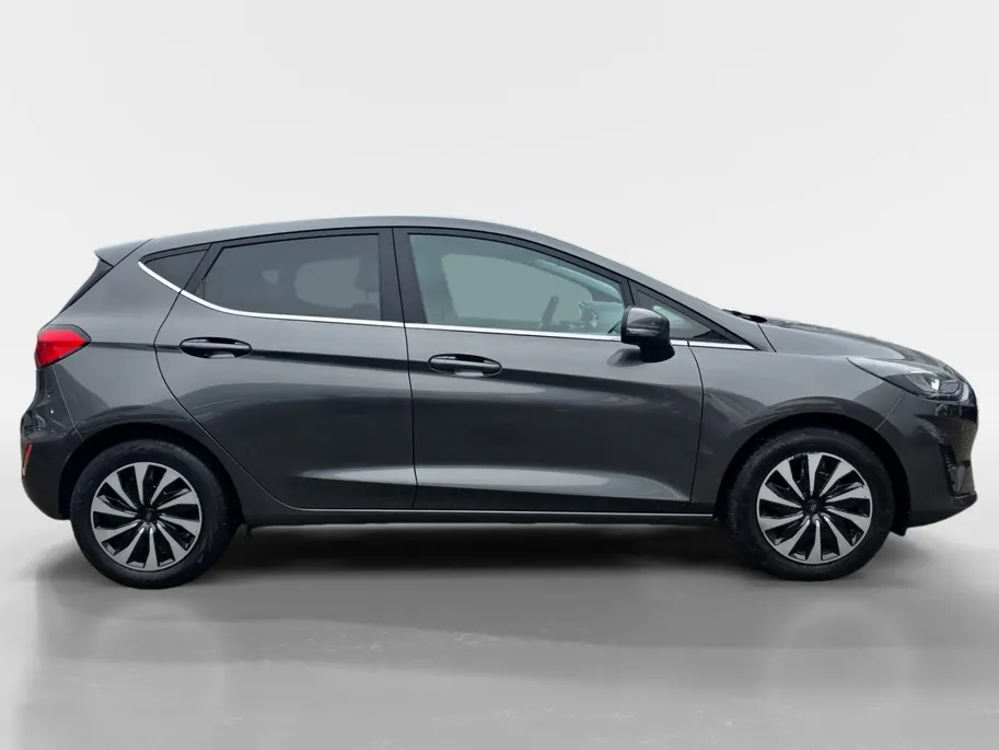 Ford Fiesta 1.0 EcoBoost Titanium | Android Auto/ Apple Carplay | Winterpakket | Parkeersensoren achter | Led koplampen | 12 maanden garantie
