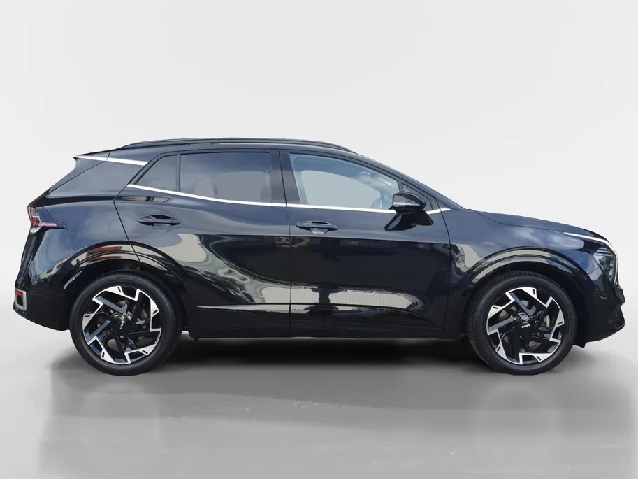 Kia Sportage 1.6T MHEV GT-Line | Stoel en stuurverwarming | Panorama schuifdak | Camera | Elektrisch bedienbare voorstoelen | Apple Carplay / Android Auto | Elektrische achterklep |