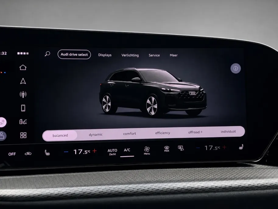 Audi Q5 2.0 TFSI e-hybrid 299PK S-tronic Quattro S Line · Panoramadak · Leder · 360 Camera · Drive select ·  Wegklapbare Trekhaak · Garantie t/m 21-05-2030 of 120000km