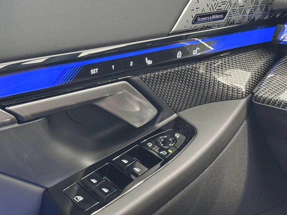 BMW M5 Touring M Drive Professional