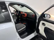 Renault Twingo 75PK SCe Collection | Airco | USB | Elektrische Ramen & Spiegels | Centrale Deurvergrendeling | LED Dagrijverlichting | Licht Sensor | Bluetooth |