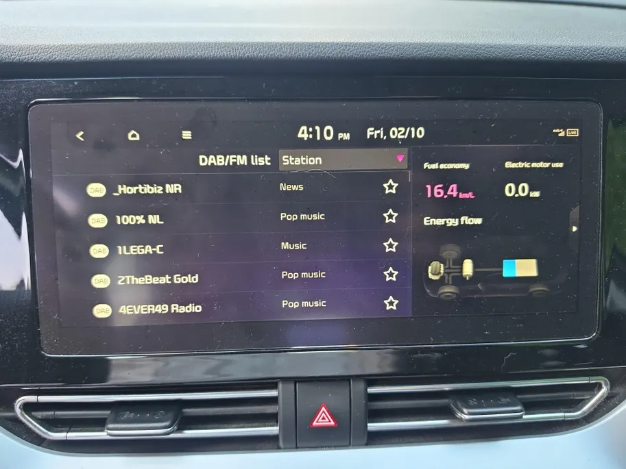 Kia Niro 1.6 GDi Hybrid DynamicLine | Navigatie | Parkeersensoren | Climate control | Trekhaak