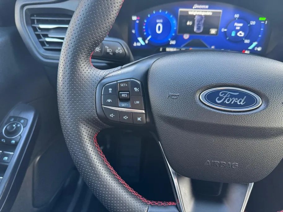 Ford Kuga 2.5 PHEV ST-Line X | Dealeronderhouden | Winter Pack | Driver Assistance Pack | Apple Carplay & Android Auto |