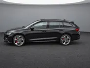 Škoda Octavia Combi 1.4 TSI 245PK DSG iV RS PHEV · Camera · Wegklapbare Trekhaak · Cruise Control · Stoelverwarming · 19'' Inch ·