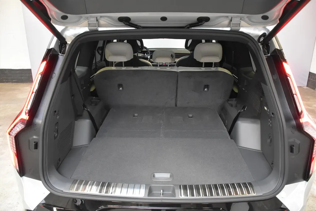 Kia EV9 99,8kWh 384pk AWD Dual Motor GT-Line NIEUW - DIRECT LEVERBAAR