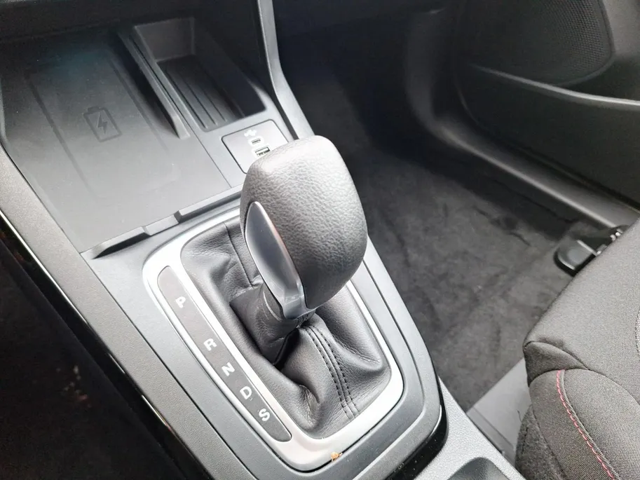 Ford Puma 1.0 EcoBoost Hybrid ST-Line Automaat | 5.000,- Ready Set Ford Bonus | Gratis automaat t.w.v. 1.500,-! | 0,99% rente icm Ford Options | Winterpack | Comfort Pack | Climate Control | El. Achterklep | Camera | Apple Carplay&Andorid Auto | 17' Lichtmetaal | N