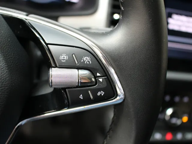 Škoda Kodiaq 1.5 TSI DSG Business Edition 7p. | Airco | Navigatie | PDC + Camera