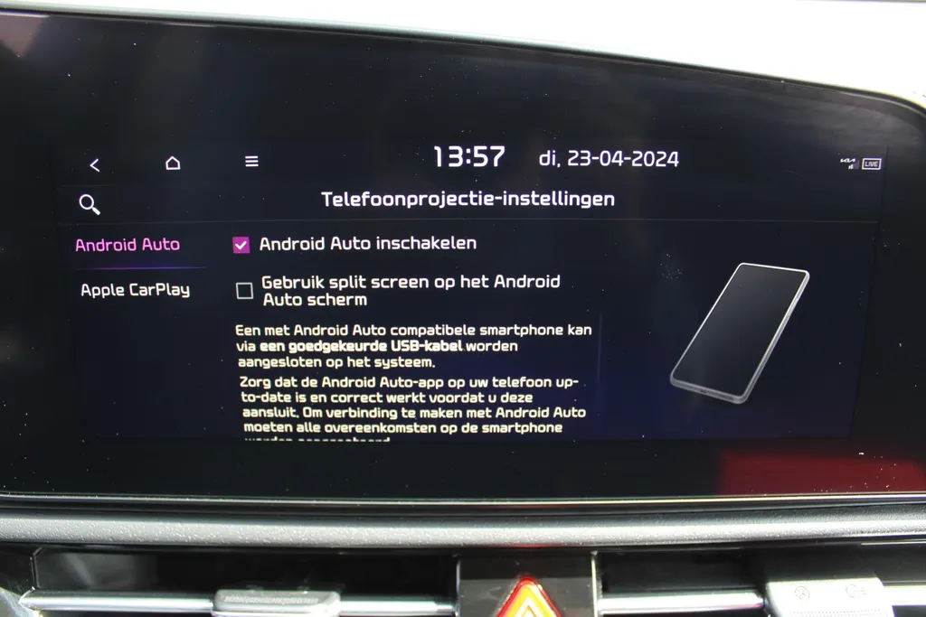 Kia Niro EV DynamicPlusLine 64.8 kWh | Airco | Navi | Camera | Cruise | 17' LM | PDC |
