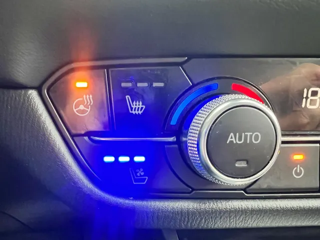 Mazda 6 Sportbreak 2.0 SkyActiv-G 165 Comfortplus Business AUTOMAAT | LEDER | Bose AUDIO | 19"LM VELGEN | STOEL- en STUURVERWARMING | STOEL VENTILATIE | APPLE VARPLAY /ANDROID AUTO |