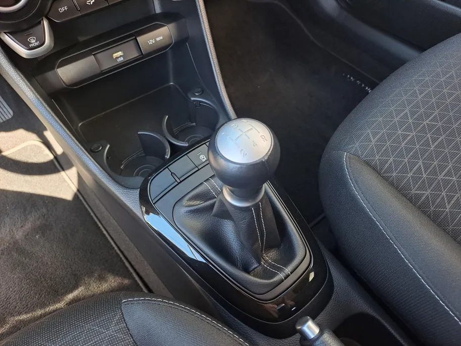 Kia Picanto 1.0 DPi DynamicPlusLine | Trekhaak | Navigatie | Camera | Cruise | Climate | 15'Lichtmetalen velgen | Apple Carplay/Android Auto