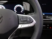 Volkswagen Golf Life Edition 1.5 eHybrid 204 PK 6 versn. DSG · Achteruitrijcamera · Draadloze telefoonlader · Comfort pakket ·