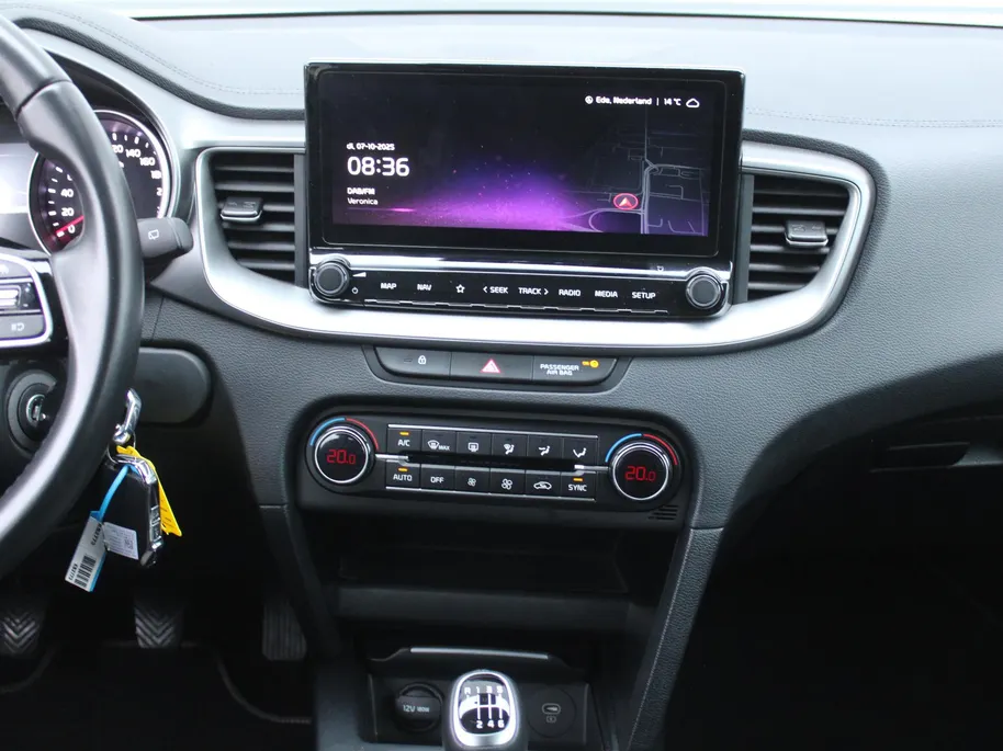 Kia Ceed Sportswagon 1.5 T-GDi DynamicLine | BTW Auto | Navi | Clima | Cruise | 16' LM | Camera | LED |