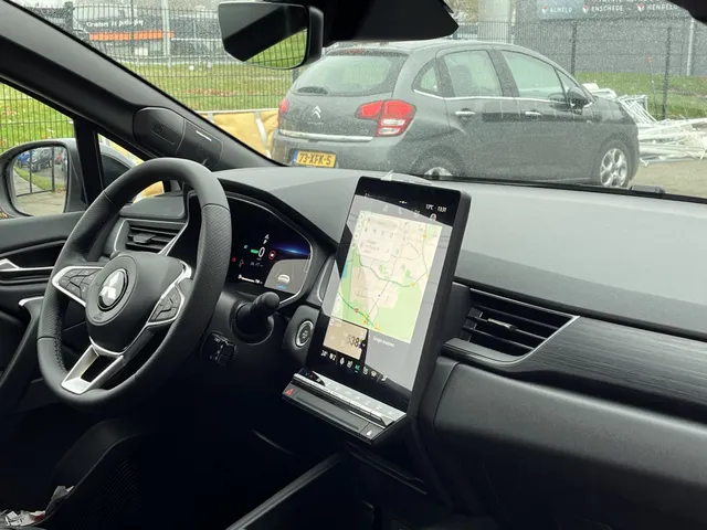 Mitsubishi Grandis 1.8 HEV Instyle | Panoramadak | Harman Kardon