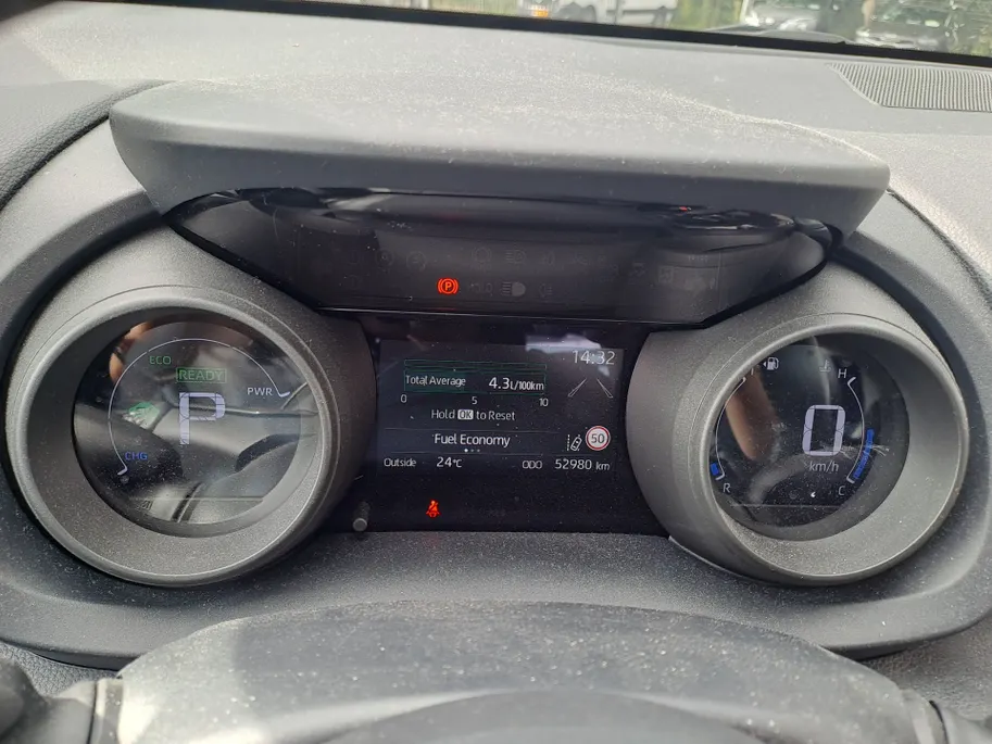 Toyota Yaris 1.5 Hybrid Dynamic | Camera | Navi |  Apple Carplay/Android Auto | Cruise control adaptief | DAB | Automaat | ECC