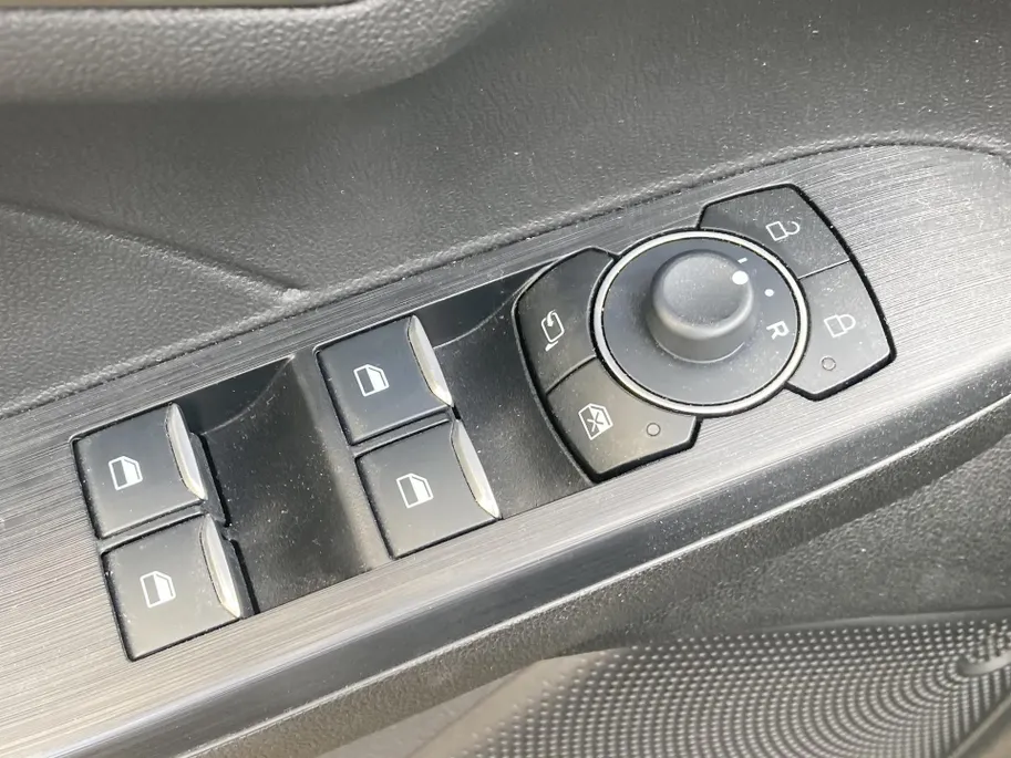 Ford Kuga 2.5 PHEV Titanium Elektrisch wegklapbare trekhaak - Winter Pack