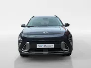 Hyundai Kona 1.6 GDI HEV Premium Sky | Schuif-kanteldak| Stoelverwarming/koeling| Lederen bekleding| Bose| Elektrische stoelen met geheugen| BOM VOL OPTIES
