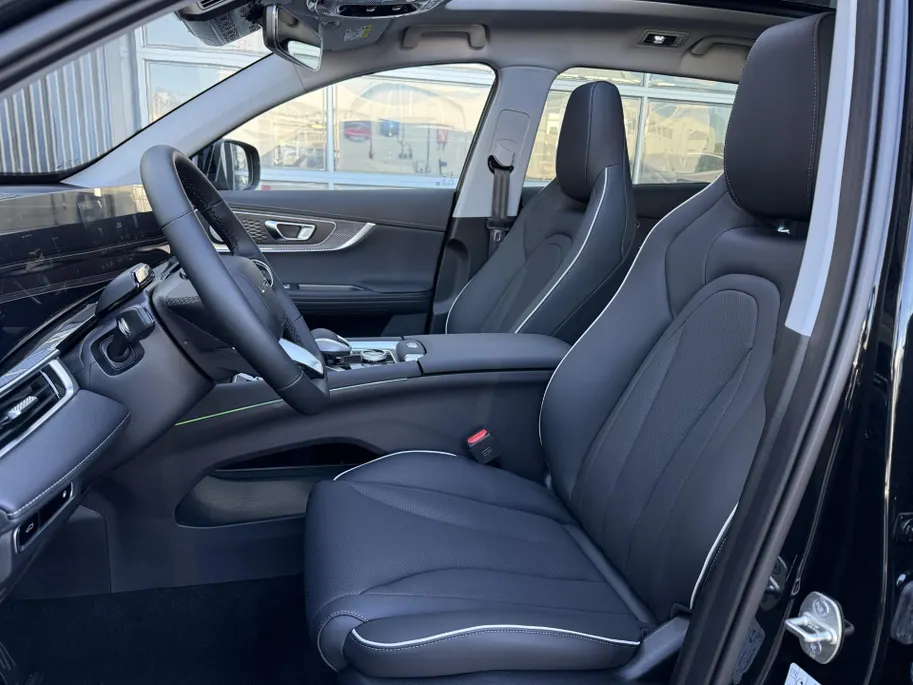 Chery Tiggo 7 Unique PHEV Panoramadak | Stoelverwarming en koeling | BLIS | Apple Carplay & Android Auto | 7 jaar garantie