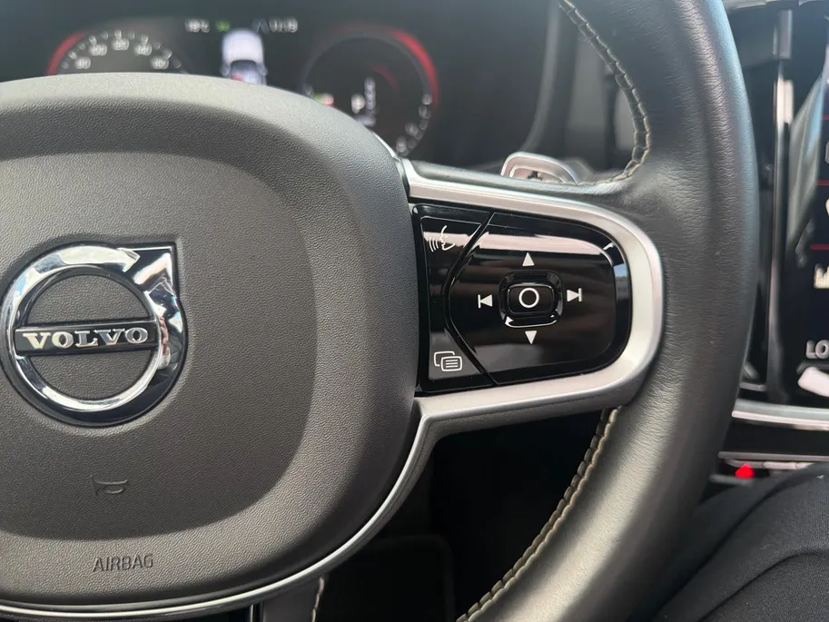 Volvo S60 2.0 T8 AWD Polestar Engineered | Dealer onderhouden | 405pk PHEV |  360 Camera | Schuif/Kantel Dak | Lederen Bekleding | Memory seats | Full Optie! | 12 maanden garantie! |