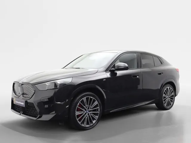 BMW iX2