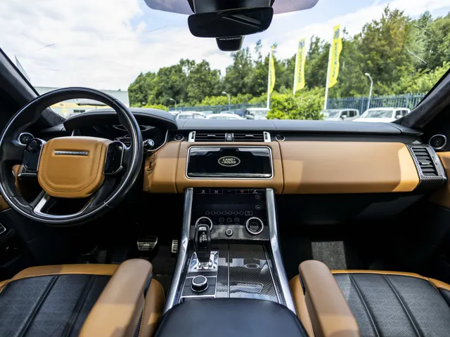 Land Rover Range Rover Sport 2.0 P400e Autobiography Dynamic