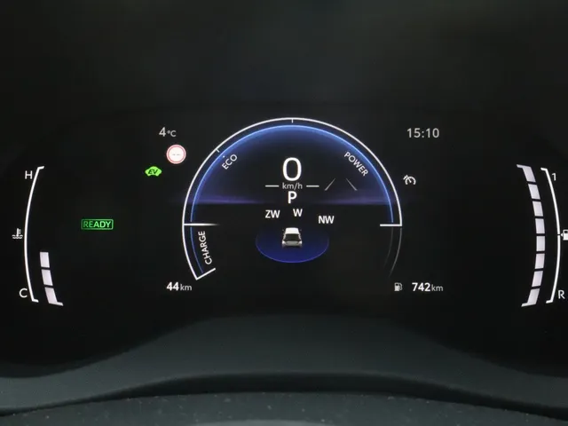 Toyota Yaris 1.5 Hybrid 115 Dynamic Comfort Pack | V+A Sensoren | Stoel & St
