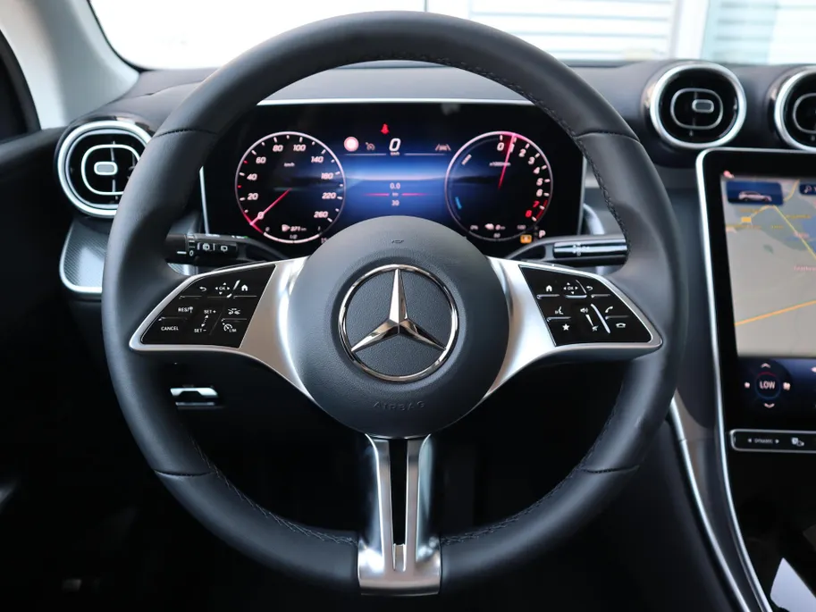 Mercedes-Benz GLC 300e 4MATIC Business Solution l Stoelverwarming l Achteruitrij camera l Leder