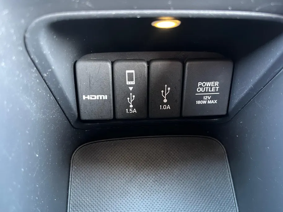 Honda CR-V 2.0 Hybrid Comfort *Automaat*Navi+Camera*Climate Control*Lederen bekleding*Adapt. Cruise Control*LM.Velgen*Zeer nette auto!