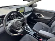 Toyota Yaris 1.5 Hybrid Style | Navigatie | Climate control | Parkeer camera | Stoel verwarming | Keyless