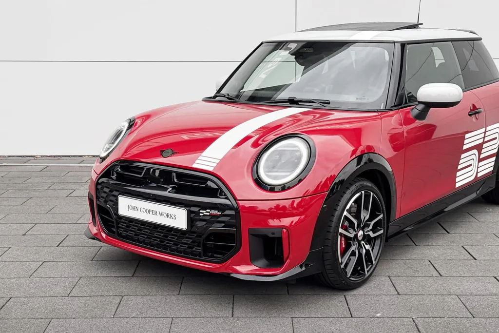 MINI Cooper 3-deurs Victory Edition JCW
