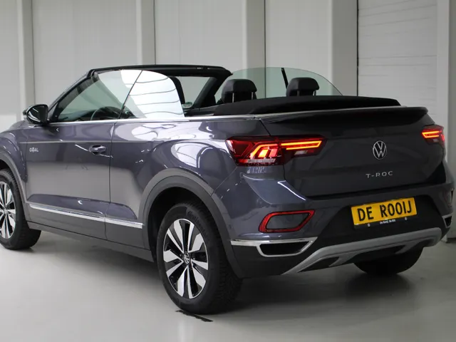 Volkswagen T-Roc Cabrio 1.0 TSI Style Goal Led | All Season Banden | Navigatie | 17' Velgen 'Zurich'