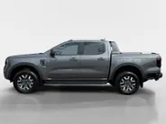 Ford Ranger Wildtrak Double Cab 2.3 PHEV 205 kW/278 pk Automaat | Uit Voorraad Leverbaar | Prijs inclusief BPM & Kosten rijklaar maken | 5 persoons | GRIJS kenteken** | Elektrische Rollertop | Trekhaak | Adaptive Cruise control