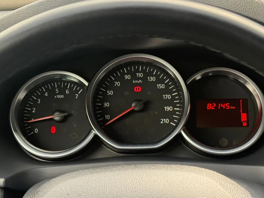Dacia Sandero 0.9 TCe Tech Road | Trekhaak | Navigatie | Parkeersensoren | Bluetooth | All Season banden | 12 maanden garantie! |
