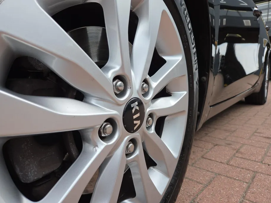 Kia cee'd Sportswagon 1.0 T-GDi First Edition | Dealeronderhouden  | Camera | Navigatie | LM Velgen 16' | 12 Maanden Bovag Garantie |